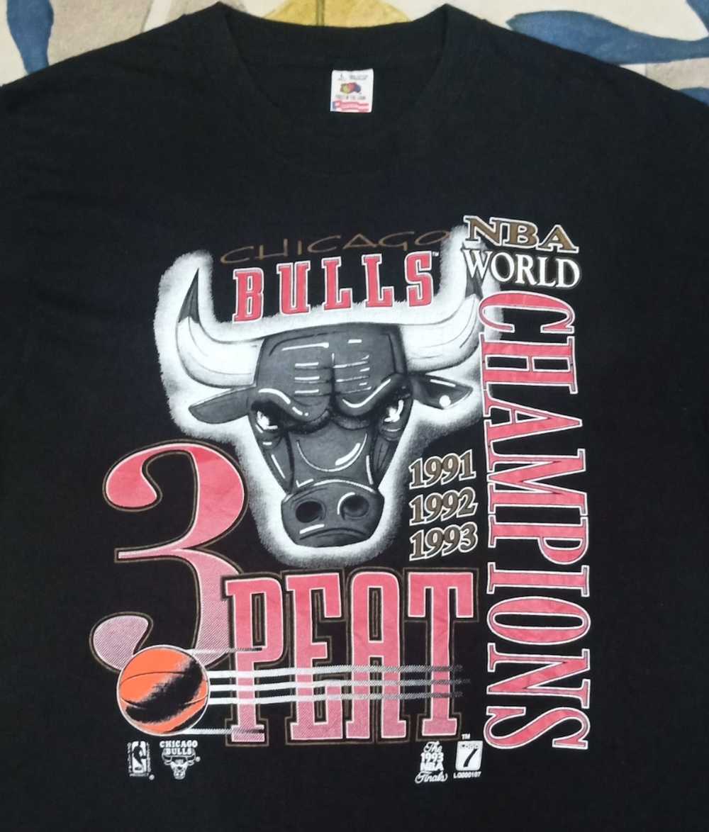 Chicago Bulls × Fruit Of The Loom × NBA Vintage 9… - image 4