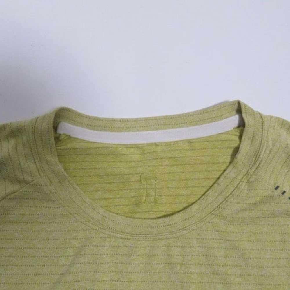 Lululemon Men's Drysense Short Sleeve Heathered Y… - image 6