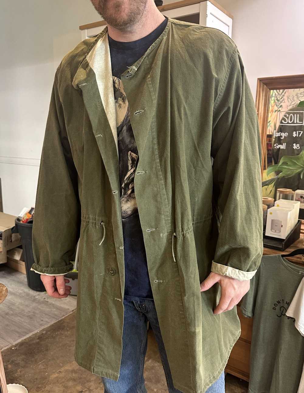 Military 1960’s Vintage Vesicant Coat - image 1