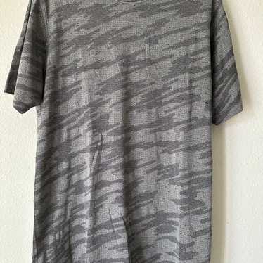 Lululemon Men's Vent Breathable Short Sleeve Shir… - image 1