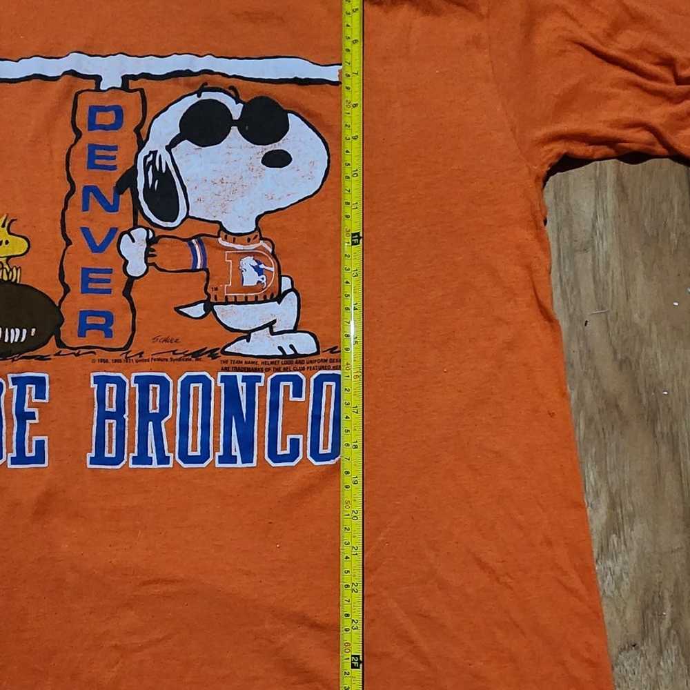 Vintage NFL Snoopy Denver Broncos Joe Cool Single… - image 5