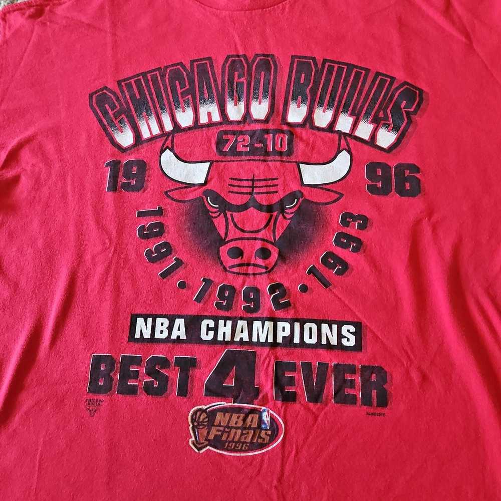 Vintage 1996 Chicago Bulls NBA Champions Shirt - image 2
