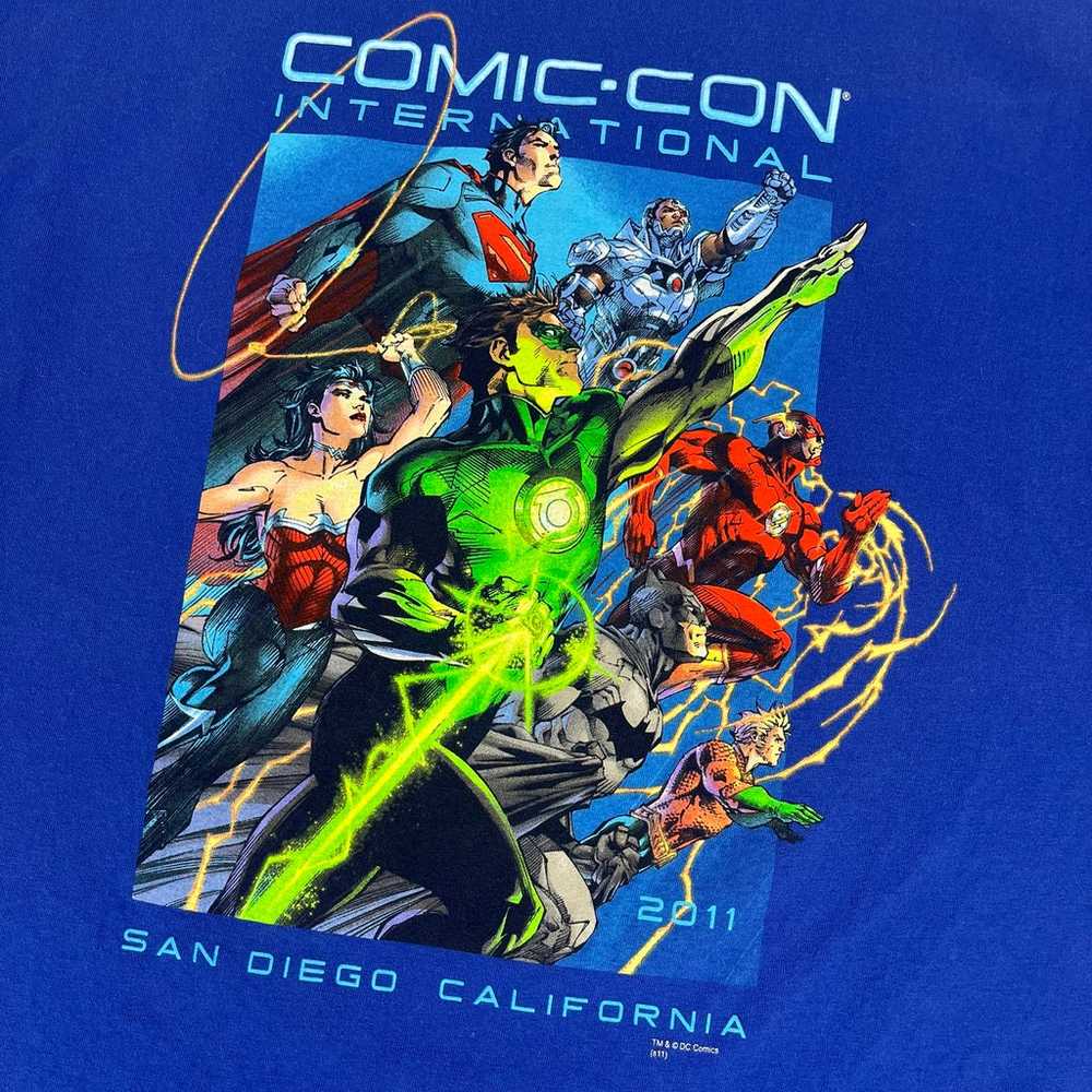 San Diego Comic Con International 2011 Blue T-Shi… - image 2