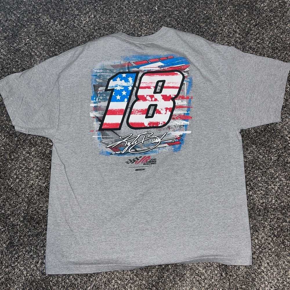 NASCAR 2017 Kyle Busch Graphic Tee Shirt Size XXL - image 3