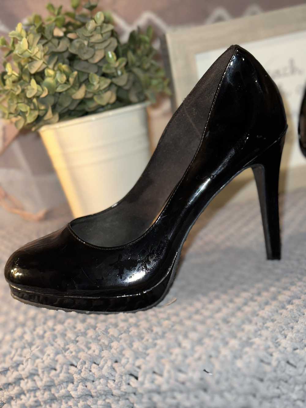 Other Fioni Black High Heels Pumps Size 9 - image 3