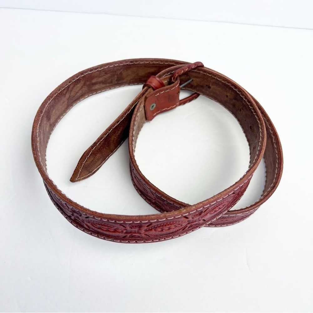Vintage Brown Leather Hand Tooled Nicaragua Belt … - image 4