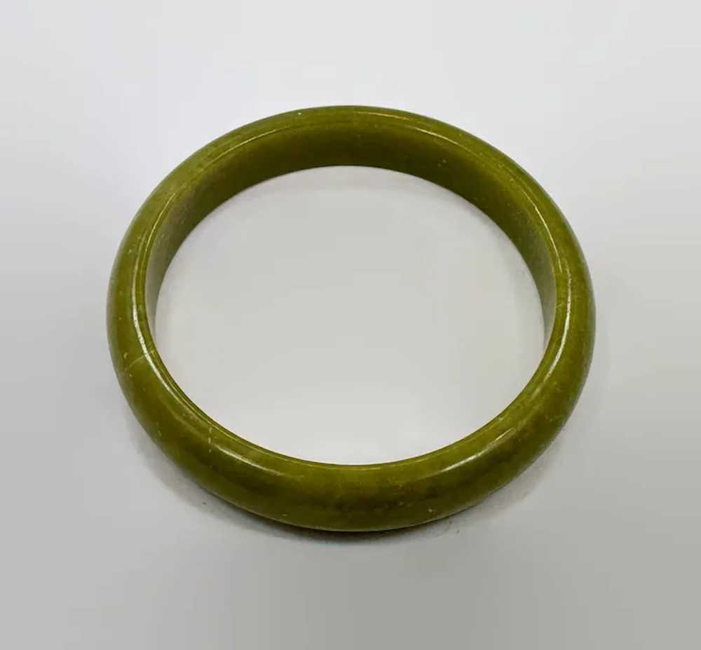 Jade Bangle, Green, Vintage Bracelet, 13 mm Thick… - image 4