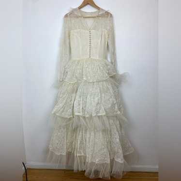 Vintage 1950s Lace & Tulle Layered Wedding Dress - image 1