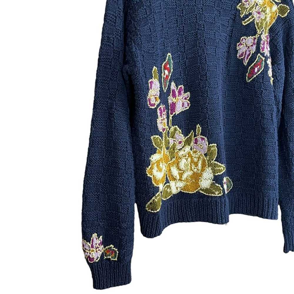 Vintage 80s 90s Navy Hand Knit Sweater w/ Floral … - image 2