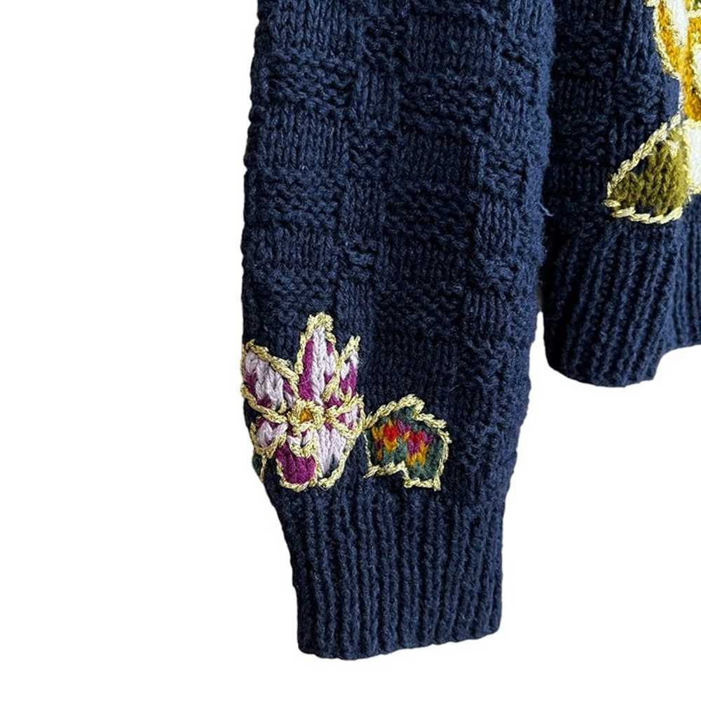 Vintage 80s 90s Navy Hand Knit Sweater w/ Floral … - image 3