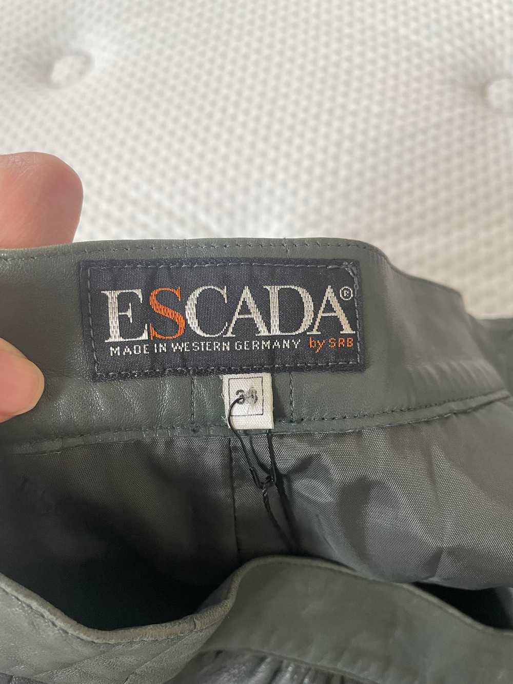 1980’s | Escada | Green Leather Skirt - image 9