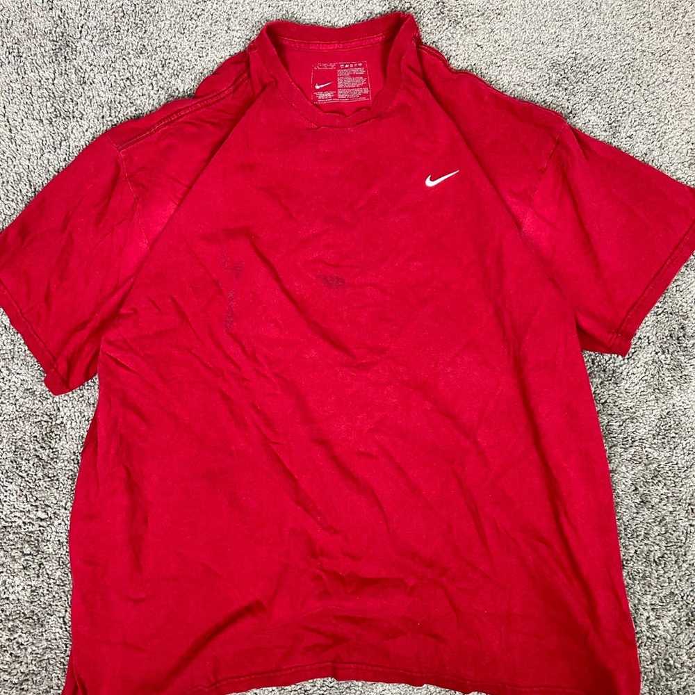 Y2k red nike tshirt - image 1