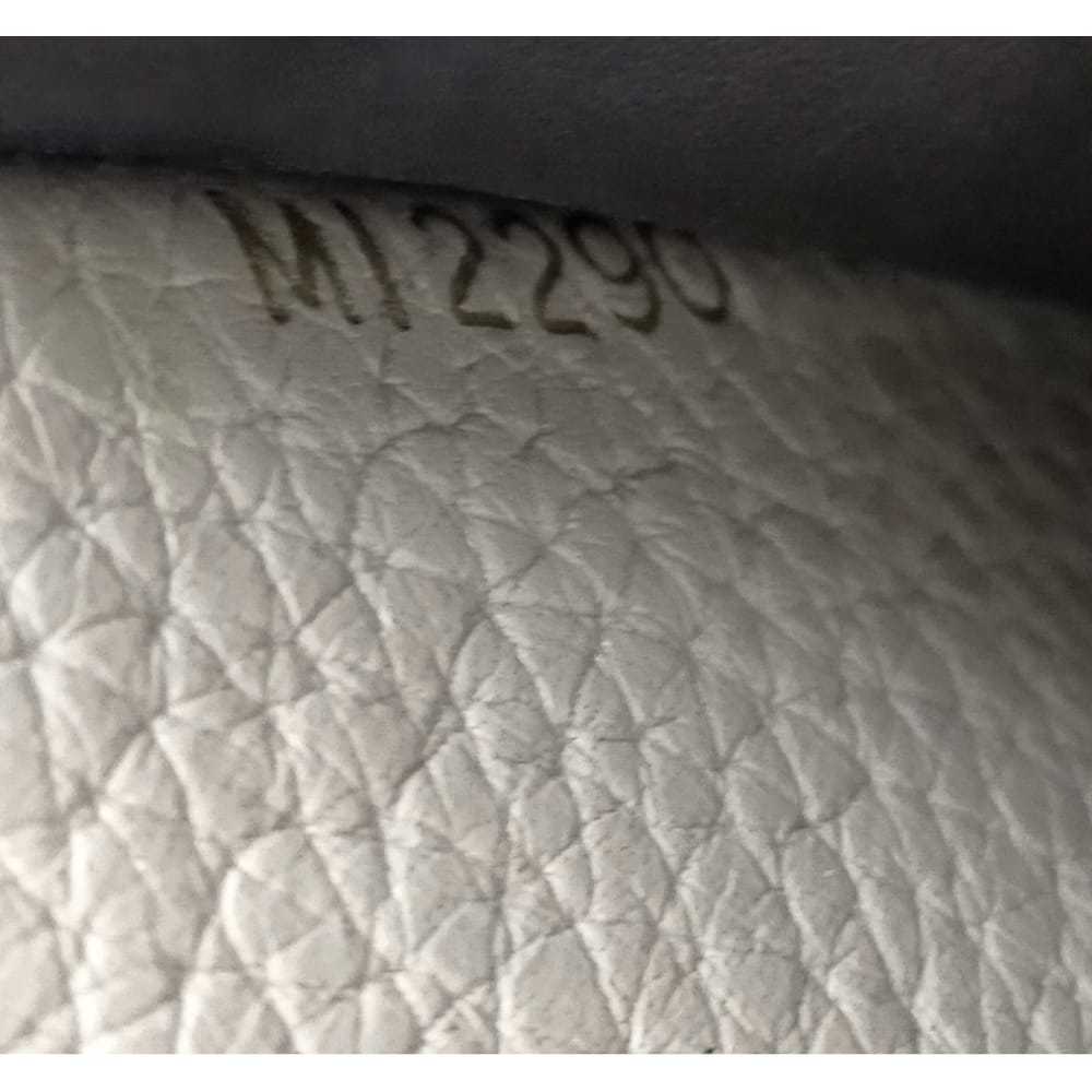 Louis Vuitton Capucines leather wallet - image 5