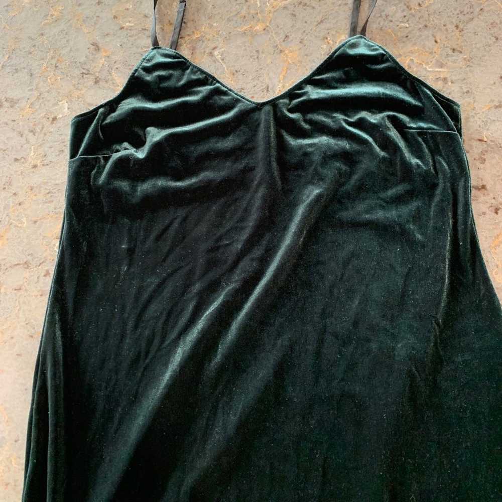 Sanctuary Women's Green Velvet Sydney Slip Dress … - image 6