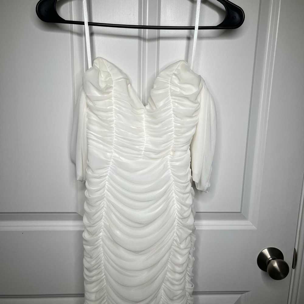 White ruched dress - image 4