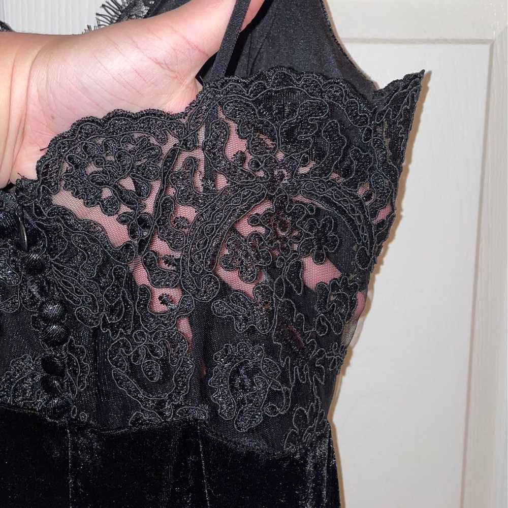 Black velvet dress - image 5