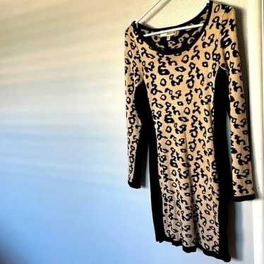 Leopard Print Long Sleeve Stretch Mini Sweater Dr… - image 1