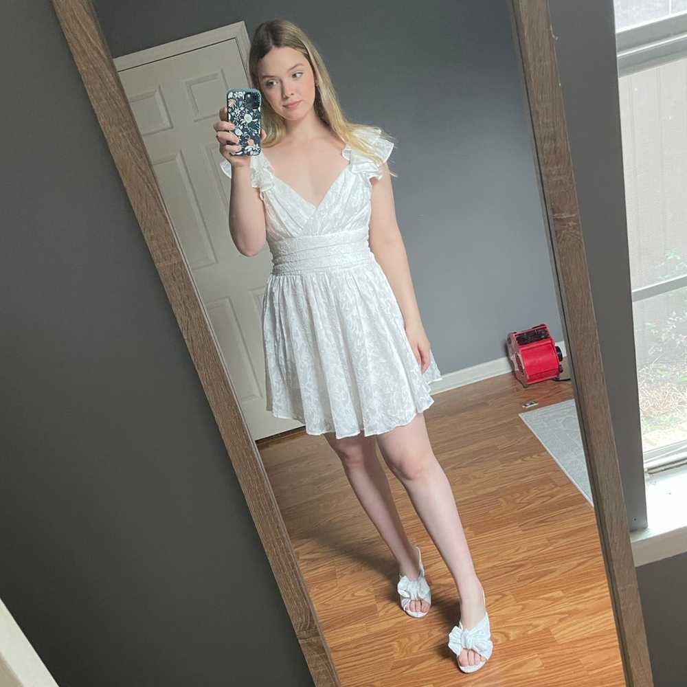 Bridal White Dress (Selfie Leslie) - Gem