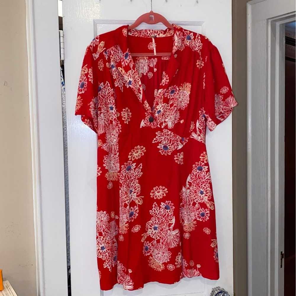 Free People Red Floral Dress NWOT! Bery Flatterin… - image 1