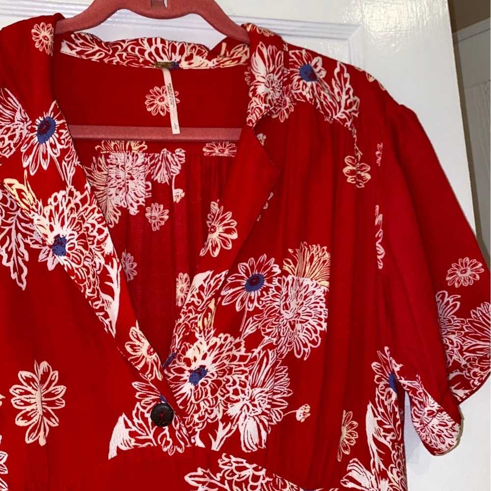 Free People Red Floral Dress NWOT! Bery Flatterin… - image 2