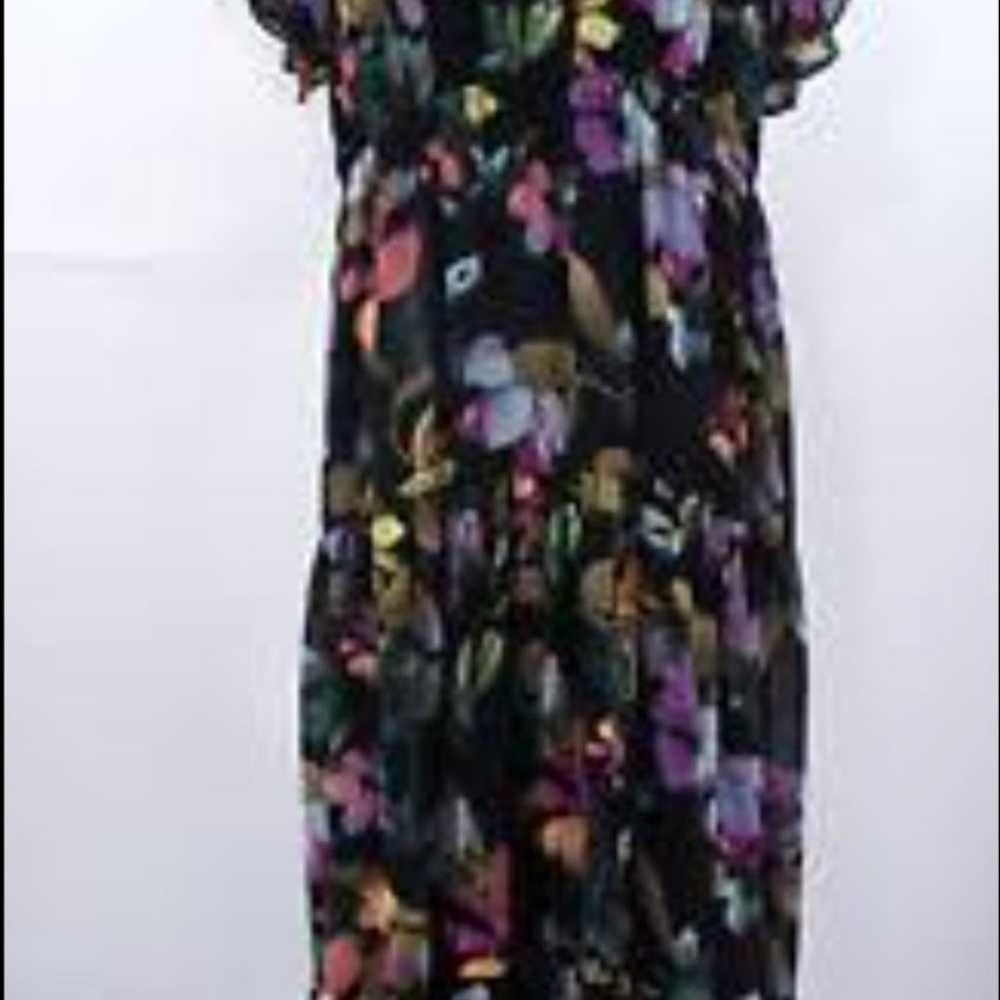 Floral Tiered Skirt Chiffon Maxi Dress. - image 4