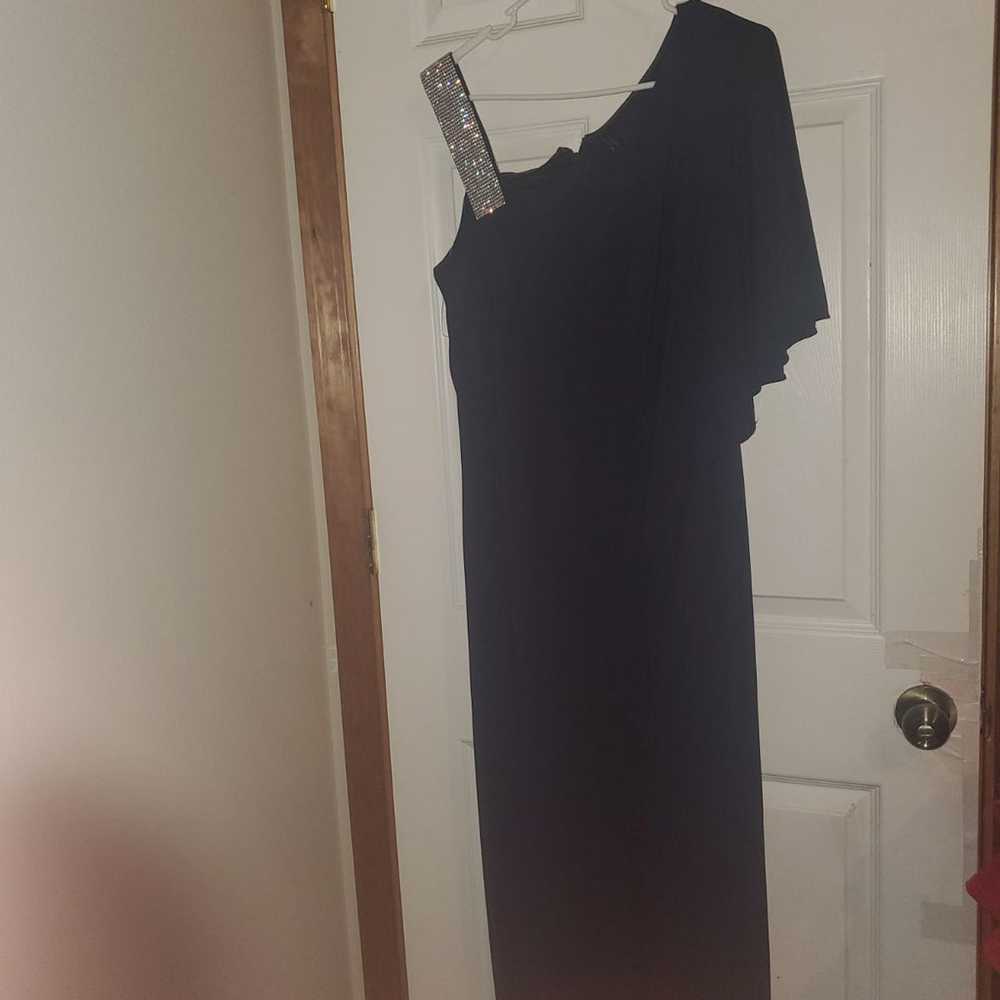 Evening gown - image 8