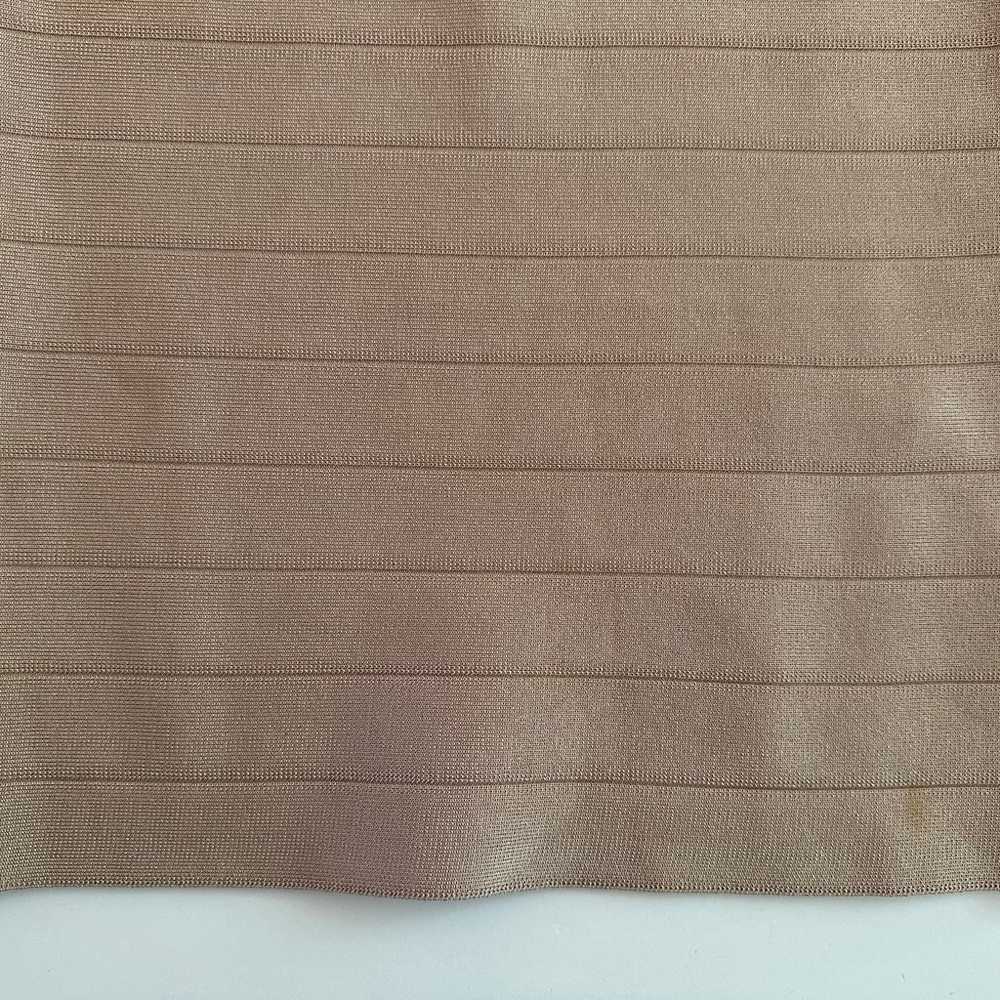 Bebe Mini Bandage Short Sleeve Dress in Rose Dust… - image 10