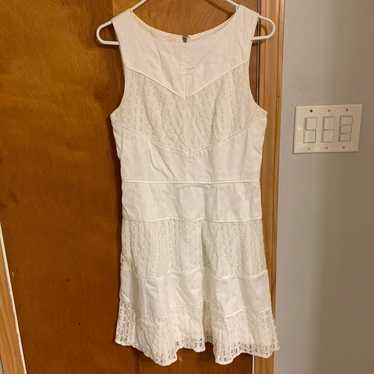 Jessica Simpson Off-White Dress