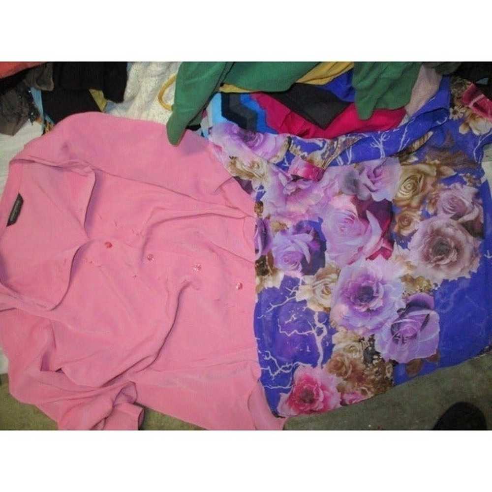 52 pc assorted women’s clothing Lot Bundle sizes … - image 9