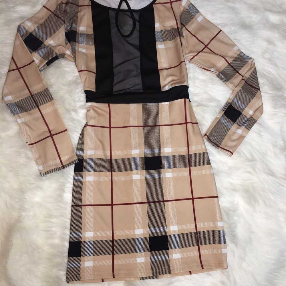 Plaid novacheck dress - image 3