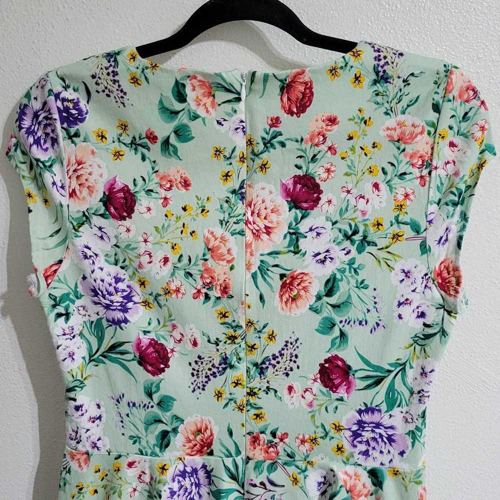 Belle Poque Retro V-Neck Floral Fit and Flare Dre… - image 4