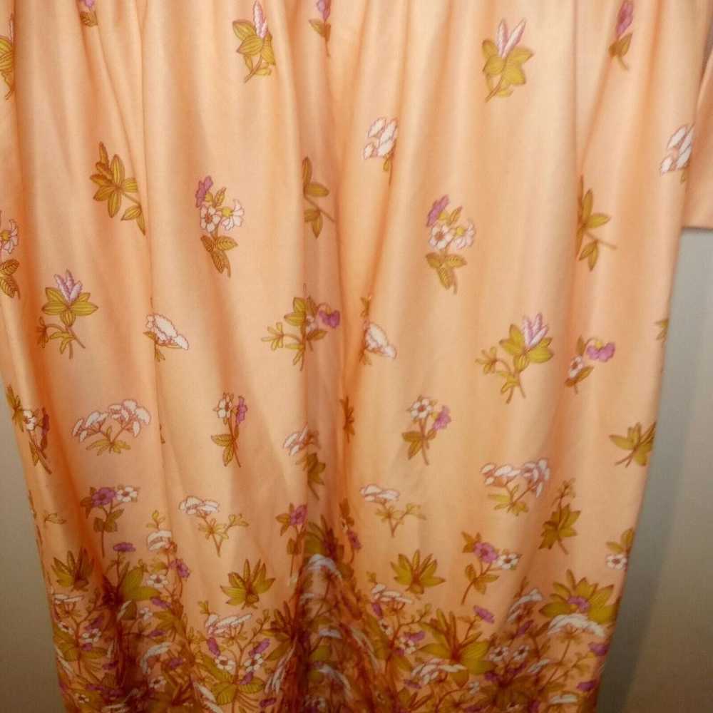 VTG 60s 70s retro Peach Floral full skirt midi dr… - image 6
