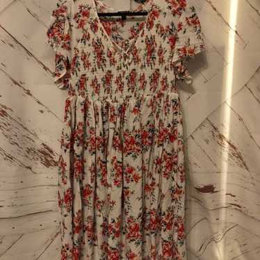 Dress torrid white red flowers size 2 - image 1