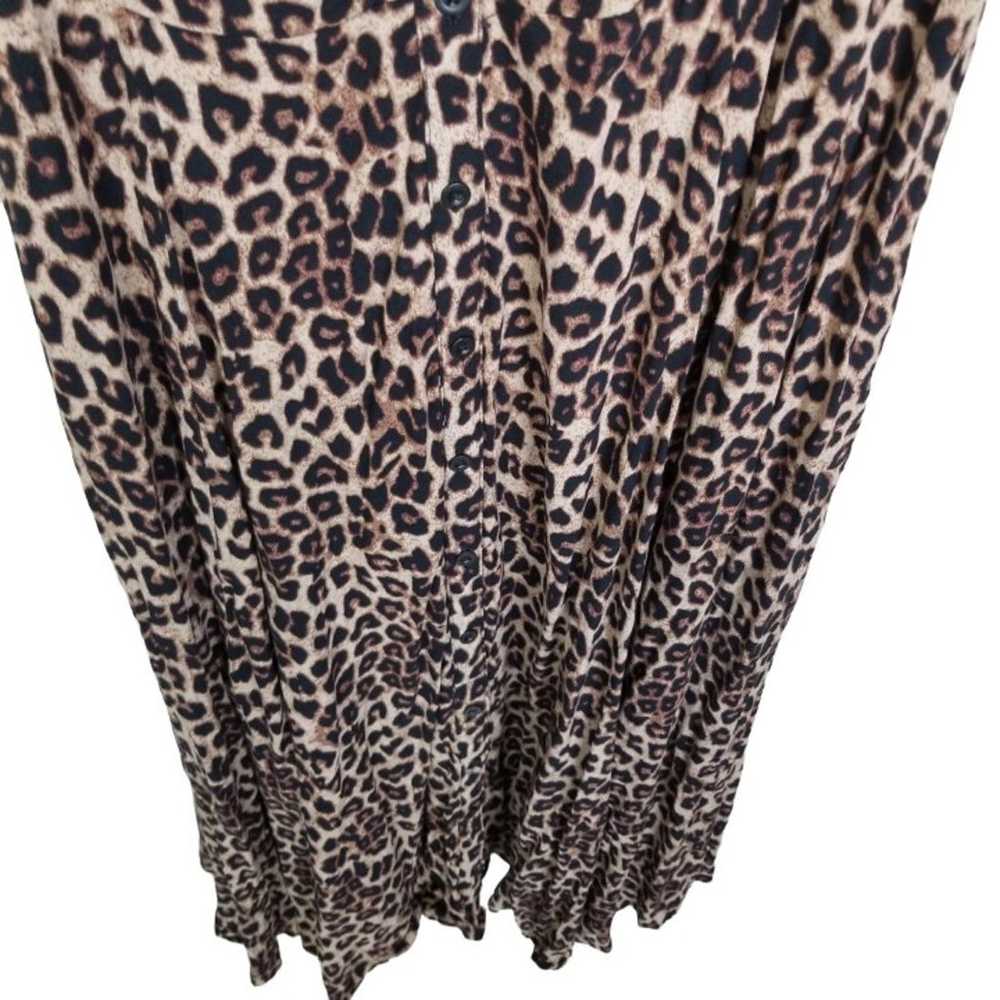 Torrid Womens 2X Brown Leopard Challis Button Fro… - image 4