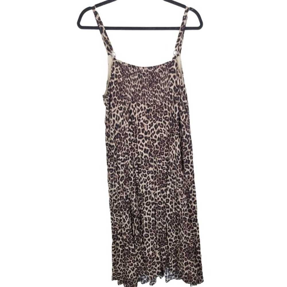 Torrid Womens 2X Brown Leopard Challis Button Fro… - image 9