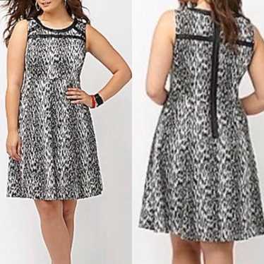 Lane Bryant Animal Print Gray Black 20