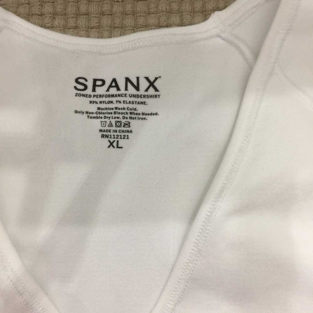 SPANX Zoned V-Neck Undershirt  XL - image 4