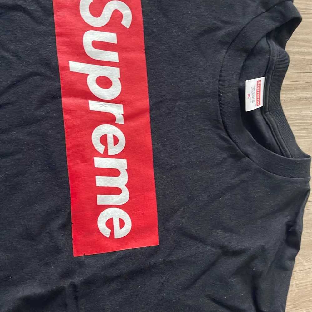 Supreme Mens long sleeve size XL tee logo shirt - image 3