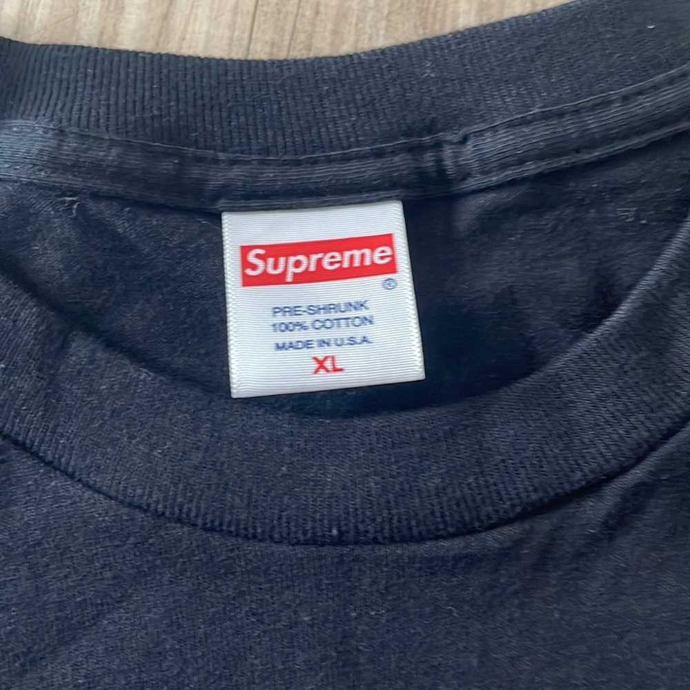 Supreme Mens long sleeve size XL tee logo shirt - image 4