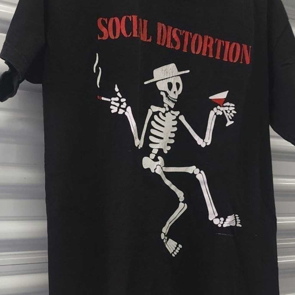 Vintage Social Distortion Skeleton T-Shirt Size M… - image 4