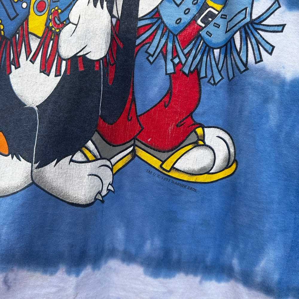 Vintage  1993 Jerry Leigh looney tunes Hippies tee - image 3