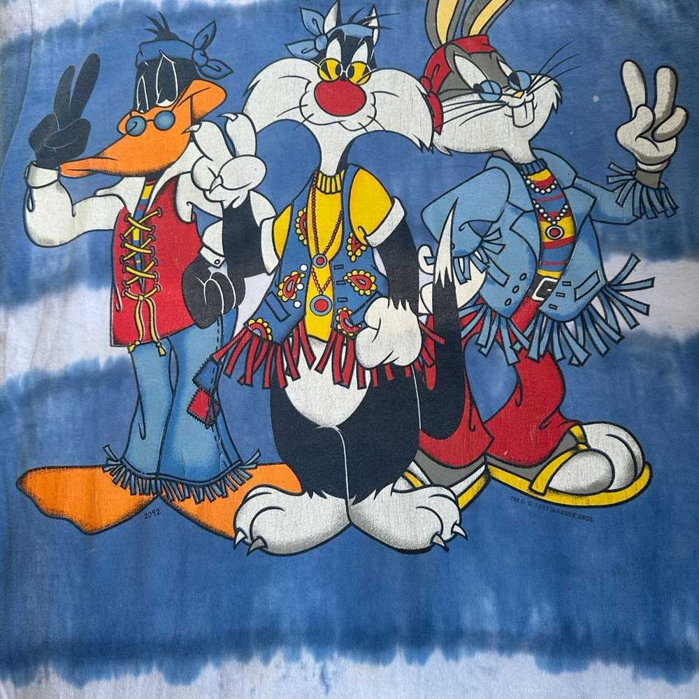 Vintage  1993 Jerry Leigh looney tunes Hippies tee - image 4