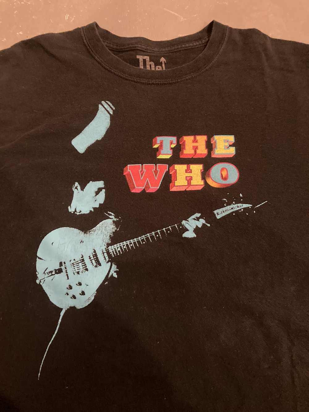 Band Tees × Vintage 2017 TheWho Africa Tour Shirt - image 2