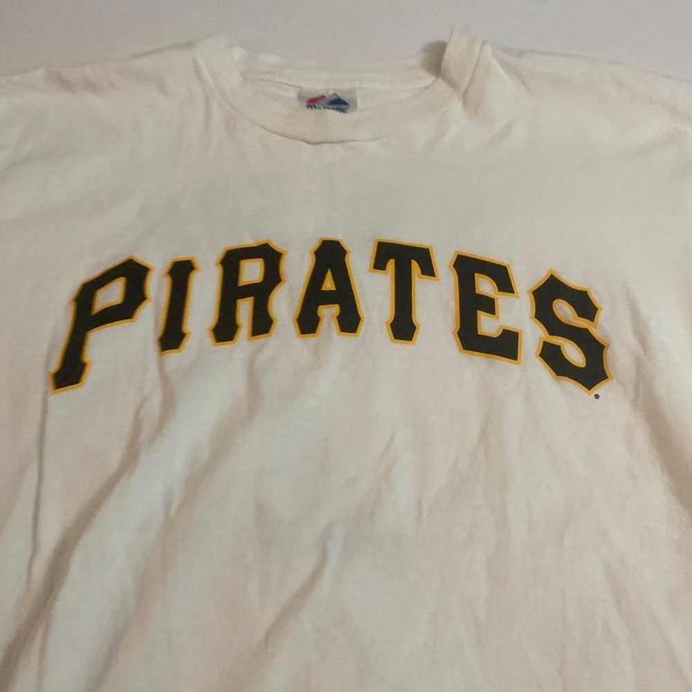 Vintage Pittsburgh Pirates T-shirt - image 3