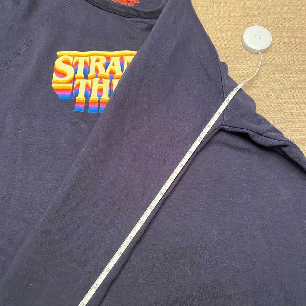 Netflix Exclusive Stranger Things Sweatshirt Size… - image 5