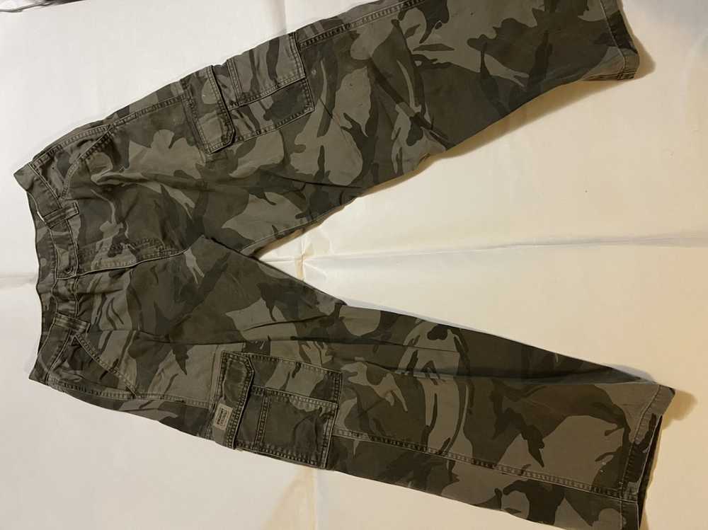 Wrangler Vintage Wrangler Camo Cargos - image 1