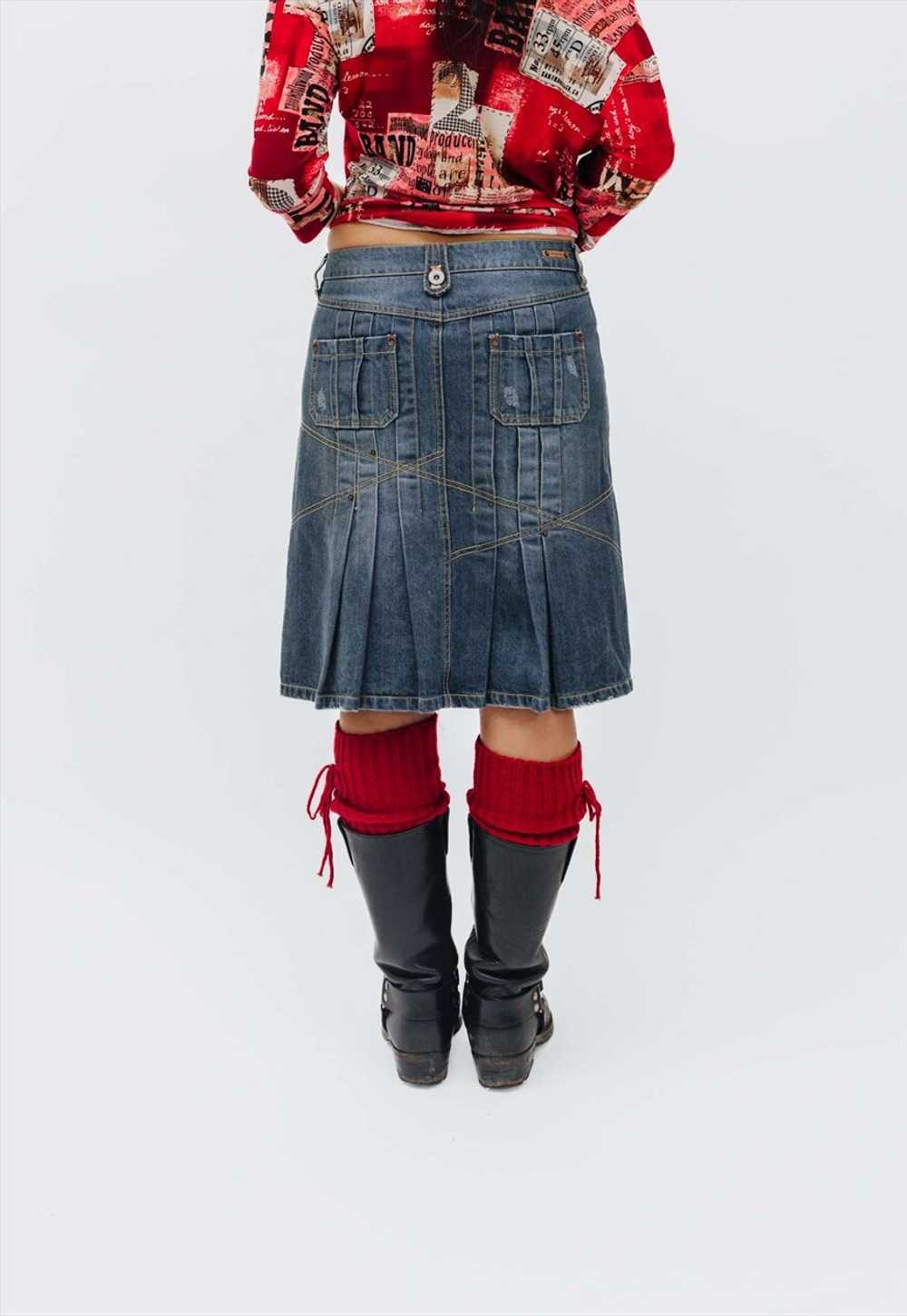 Vintage Late 90s Grunge Denim Pleated Midi Skirt - image 2