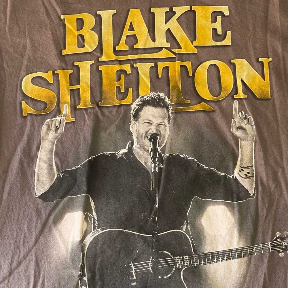 Canvas Blake Shelton Tour 2017 T-shirt - image 2