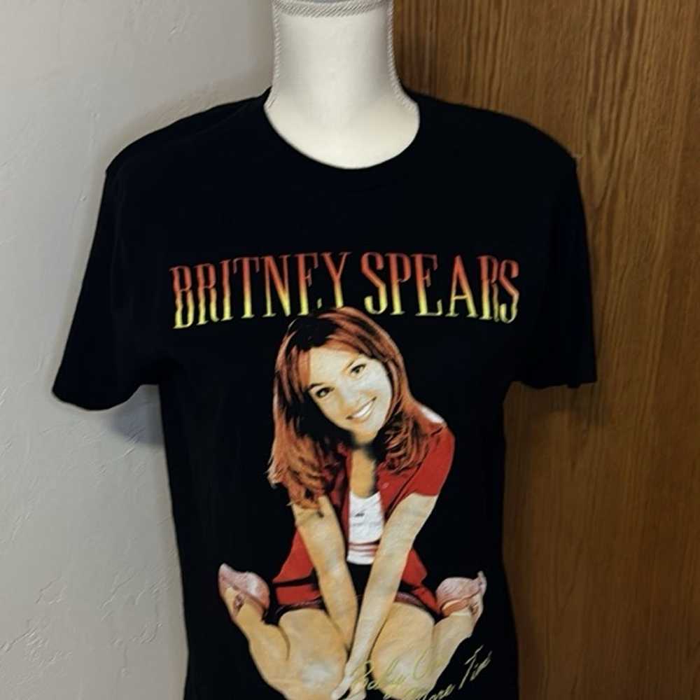 Britney Spears black short sleeve graphic tee M - image 2