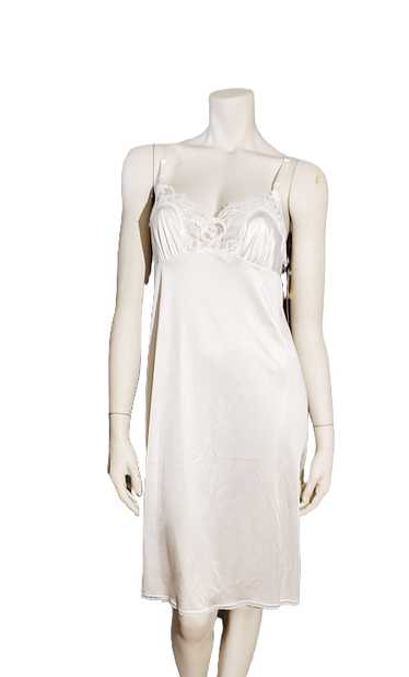 Vintage 1980s White Nylon Unworn Full Slip Dress C